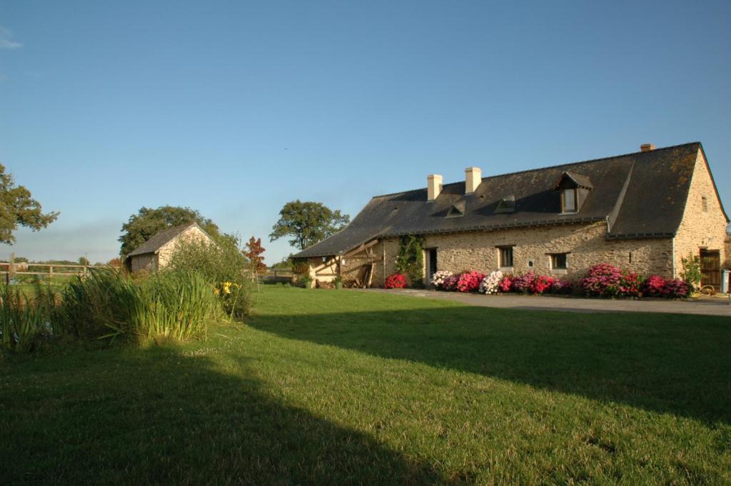 Bed and Breakfast Grand Mainguet Saint-Lambert-la-Potherie Exterior foto