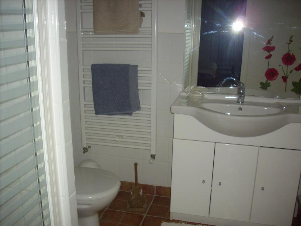 Bed and Breakfast Grand Mainguet Saint-Lambert-la-Potherie Exterior foto